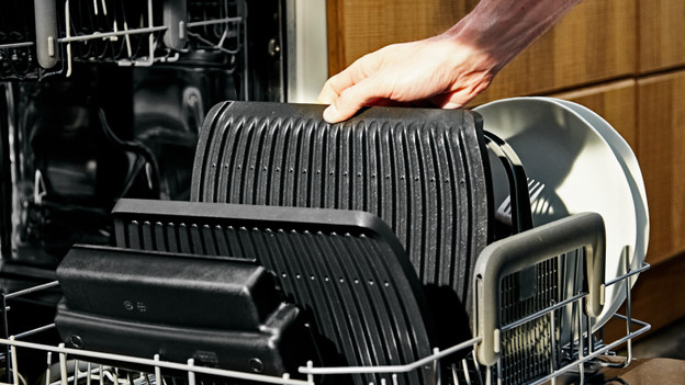 Removable grill plates