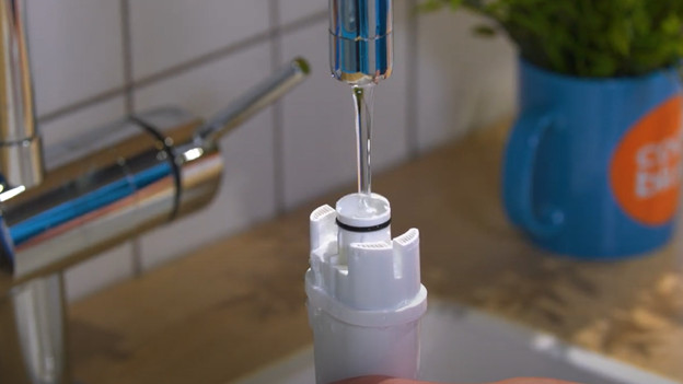 Prepare the water filter