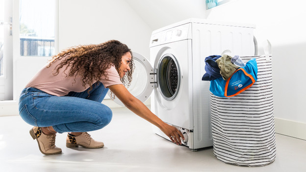 Klant met een wasmachine