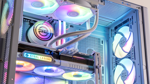 Binnenkant van een PCSpecialist pc