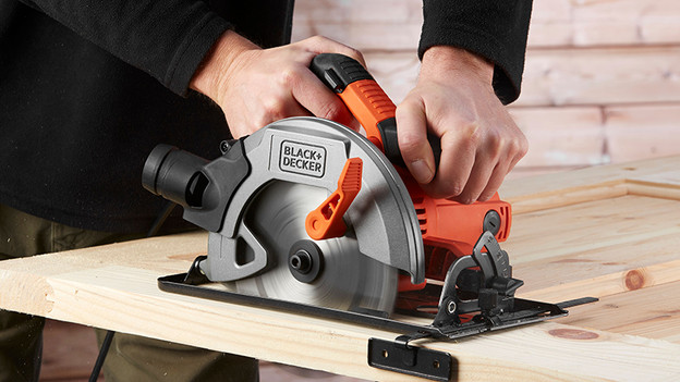 Cirkelzaag: lange planken, verstek en uitsparingen