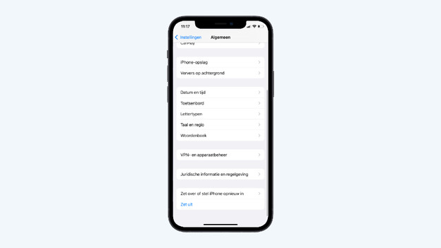 Tik op 'Zet over of stel iPhone opnieuw in'