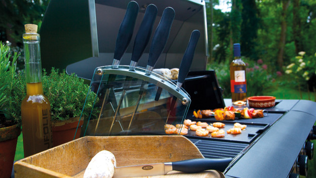 Warm-up time infrared burner gas outdoor kitchen 