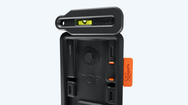 Easy installation of Vogel's Comfort television mounts