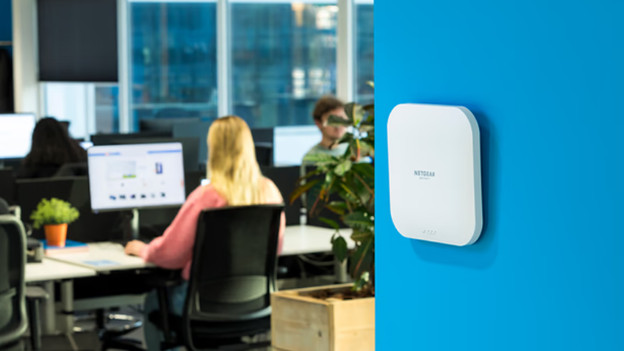 Access points: a powerful WiFi signal in your entire company