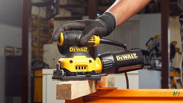 Hoe kies je een DeWalt schuurmachine?