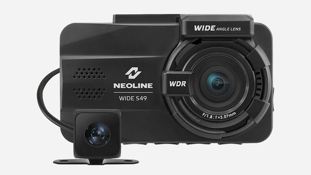 What is a dual dash cam?