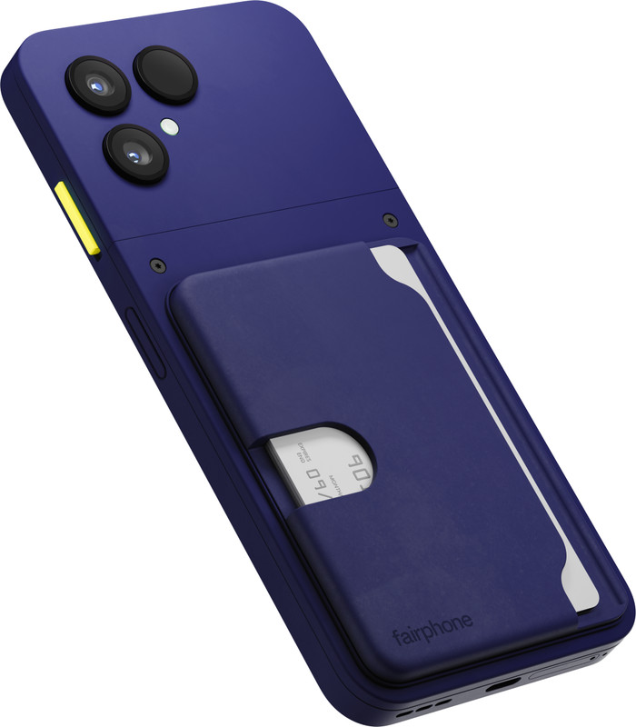 Fairphone Card Holder for Fairphone 6+ Blue product in use