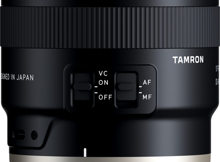 Tamron 17-70mm f/2.8 Di III-A VC RXD Canon RF detail