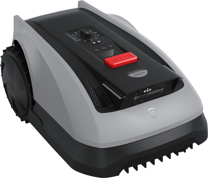 Ecovacs GOAT O600 RTK linkerkant