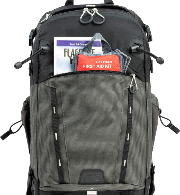 Think Tank BackLight 18L Slate Zwart voorkant