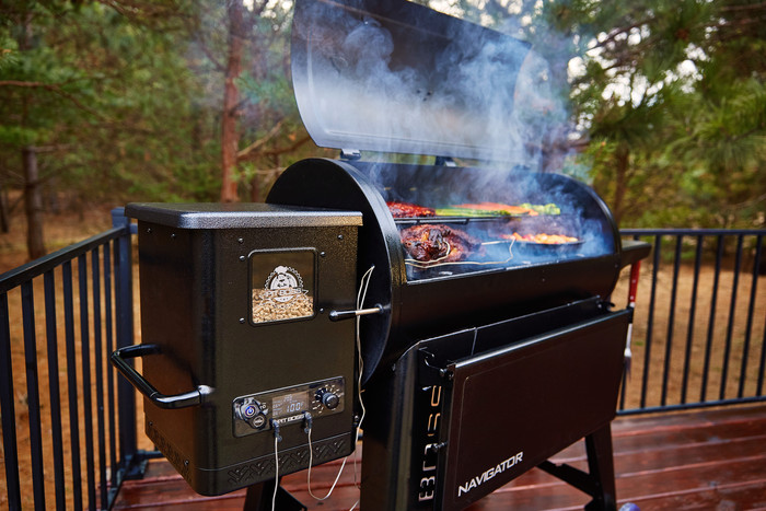 Pit Boss Navigator 850 product in use