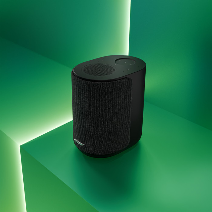 Bose Lifestyle Ultra Speaker Black product in use