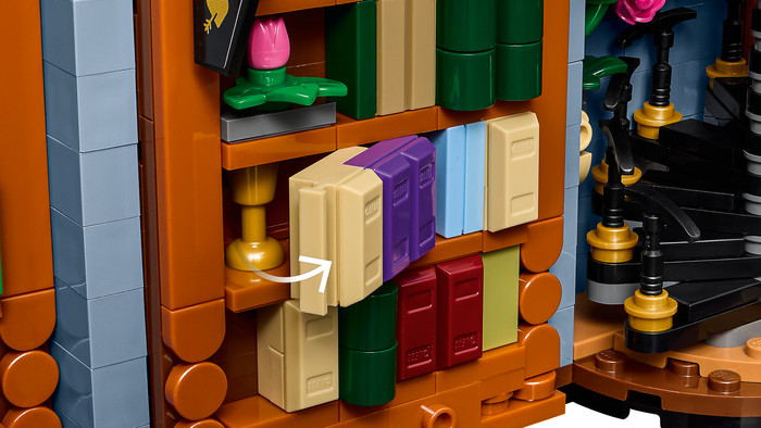 LEGO Icons Boekensteun: Boekhandel 11379 detail