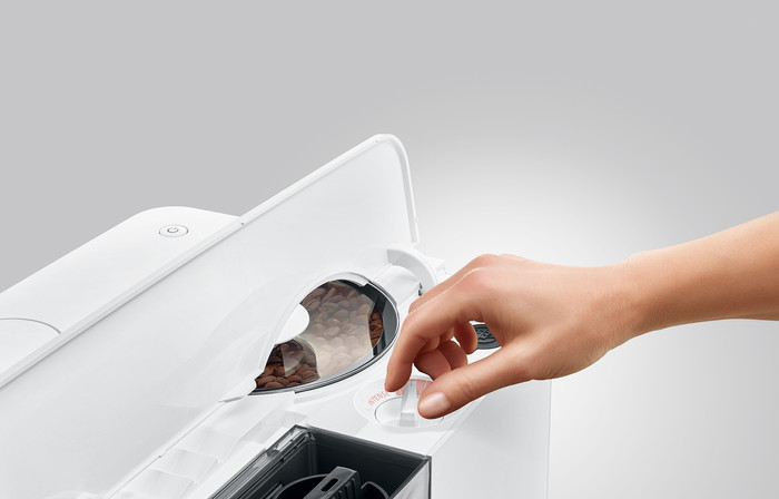 JURA C9 Piano White (EA) detail