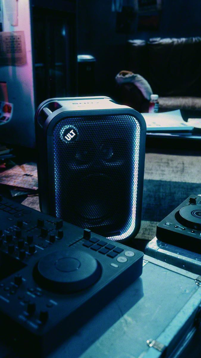 Sony ULT Tower 5 product in gebruik