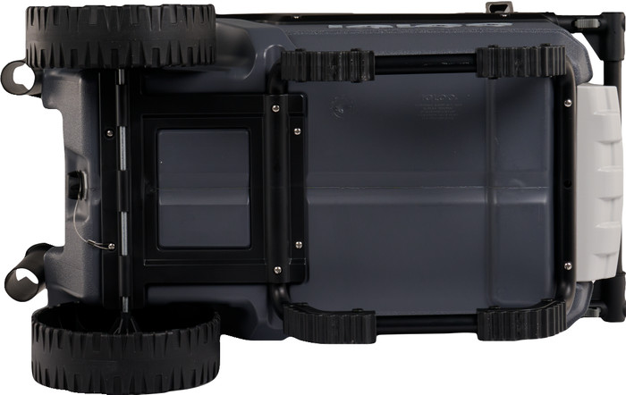 Igloo Trailmate 70QT Journey Cooler bottom