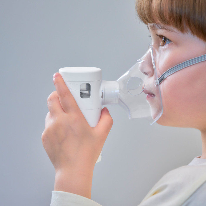 Omron MicroAIR Move NE-U300-EO product in gebruik