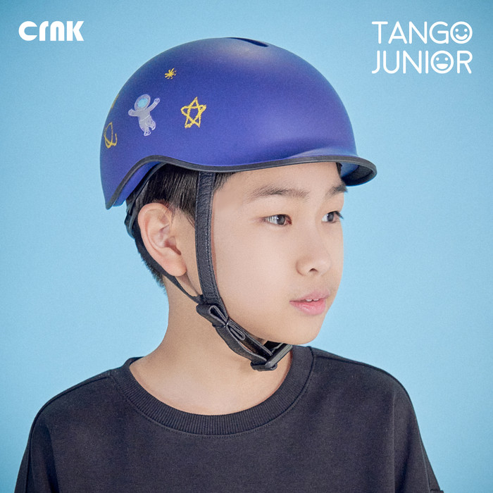 CRNK Tango Junior Marineblauw product in gebruik