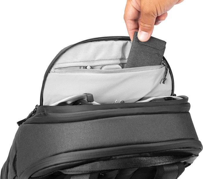 Peak Design Travel Backpack 30L v2 Black detail