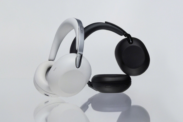 Sony 1000X THE COLLEXION Platinum product in gebruik