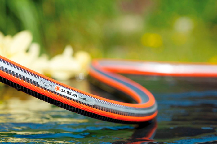 Gardena Premium SuperFLEX 50m Premium Broespakket product in gebruik