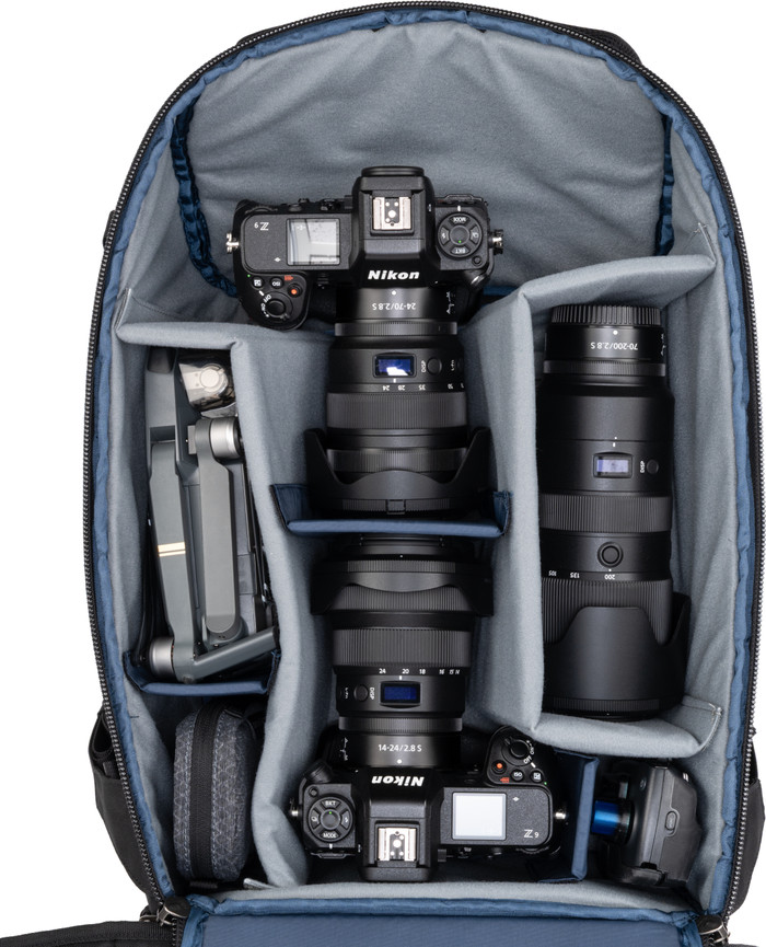 Think Tank DarkLight Backpack 25L Zwart binnenkant