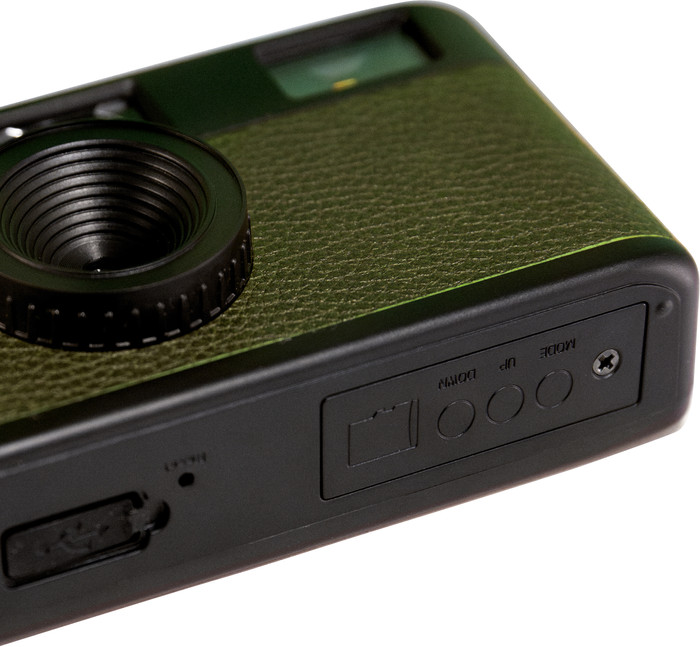 Campsnap digital camera Forest Green detail