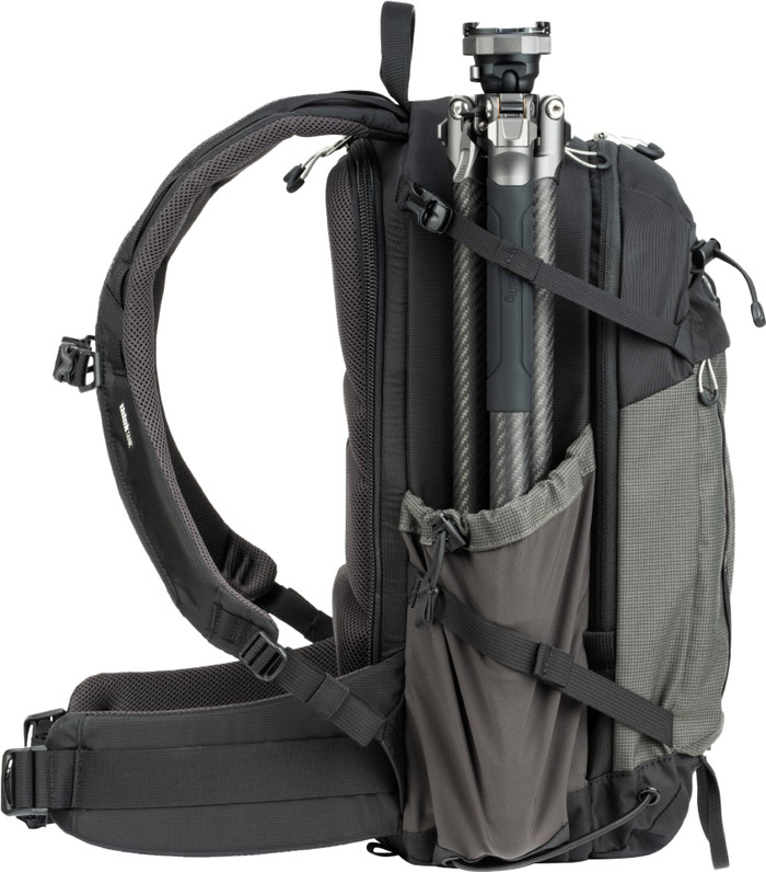 Think Tank BackLight 26L Slate Zwart linkerkant
