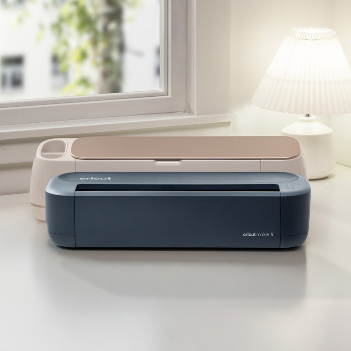 Cricut Maker 5 Essential bundel voorkant