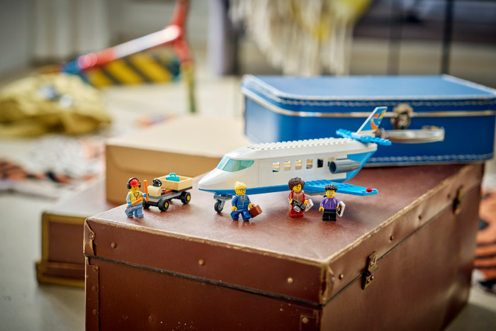 LEGO City Passagierstoestel 60492 product in gebruik