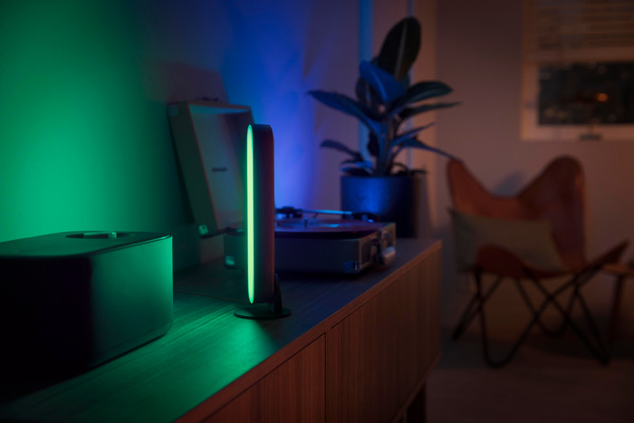 Philips Hue Play Lichtbalk White & Color Wit Duo Pack product in gebruik