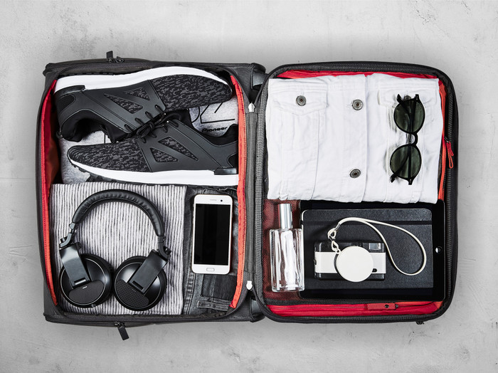 Pioneer HDJ-X5BT Black product in use