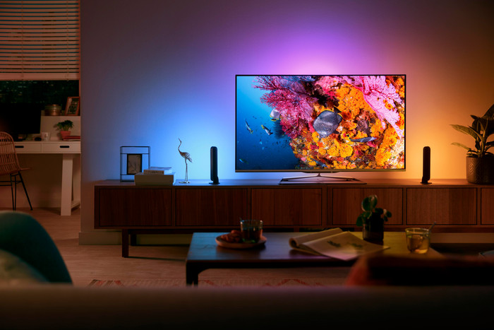 Philips Hue Play Lichtbalk White & Color Wit Duo Pack product in gebruik