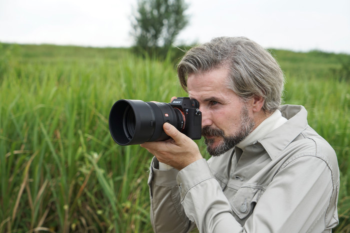 Sony A7 V + FE 85mm f/1.4 GM product in use