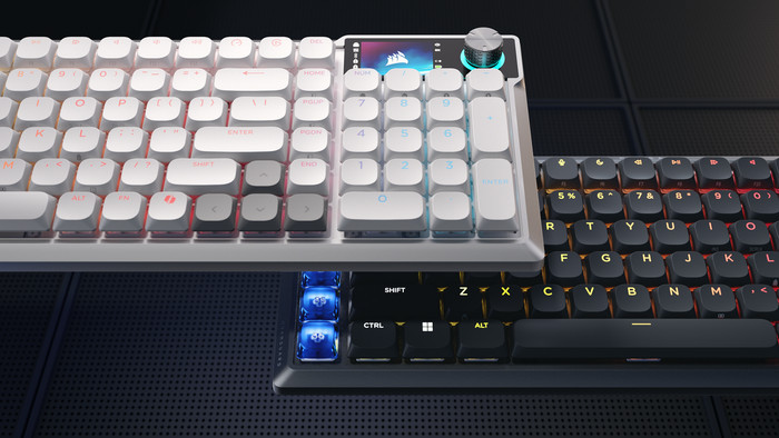 Corsair Vanguard AIR 99 Wireless Gaming Toetsenbord Wit Qwerty product in gebruik