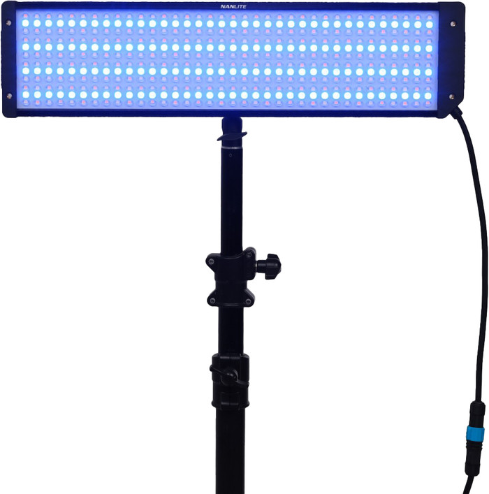Nanlite PavoSlim 60CL voorkant