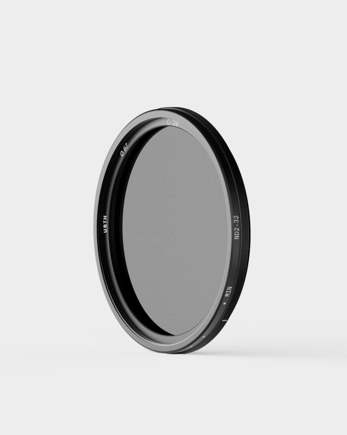 Urth 82mm ND2-32 (1-5 Stop) Variable ND Lens Filter (Plus) Main Image