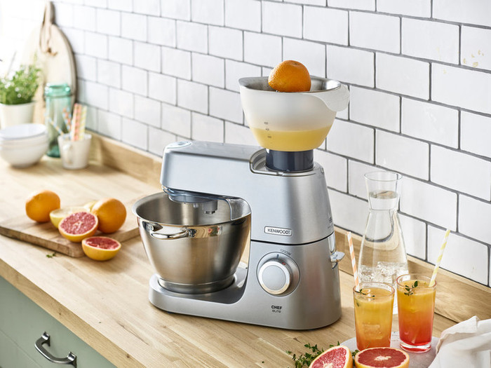 Kenwood AT312 Citrus Press product in use