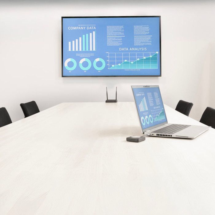 ACT Aero 4K Draadloos Presentatiesysteem product in gebruik