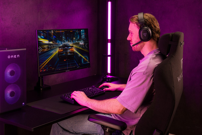 Vortech Prestige 27 inches 4K product in use