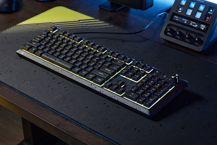 Corsair SKIFF 100 RGB Gaming Toetsenbord Qwerty detail