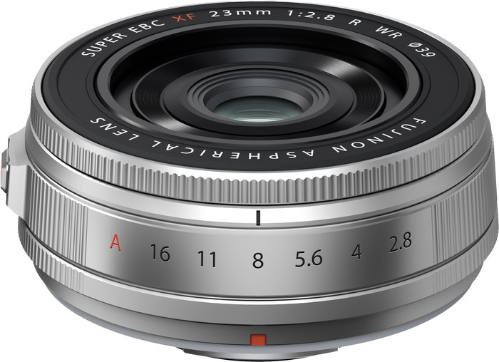Fujifilm XF 23mm f/2.8 R WR Zilver bovenkant