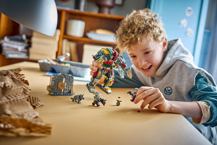 LEGO Star Wars Paleis van de Hutt Sentry Droid confrontatie 75451 product in gebruik