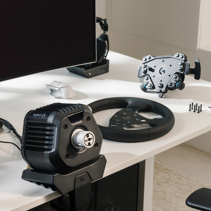 Logitech G RS50 Racing Bundle SE product in gebruik