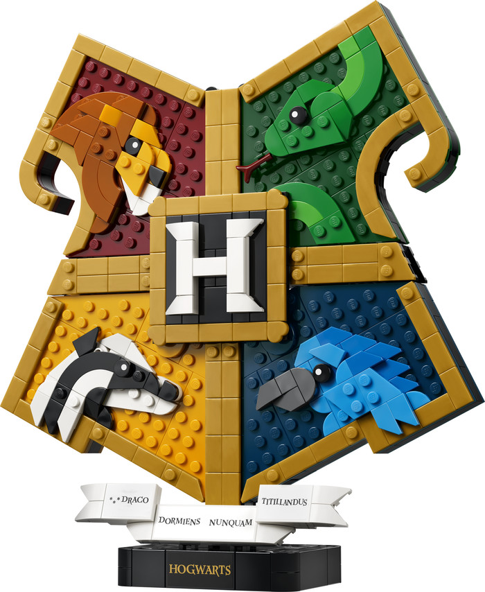 LEGO Harry Potter Zweinstein Afdelingswapen 76462 Main Image