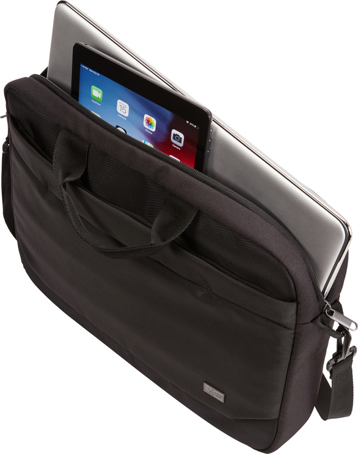 Case Logic Advantage 15 inches Black inside