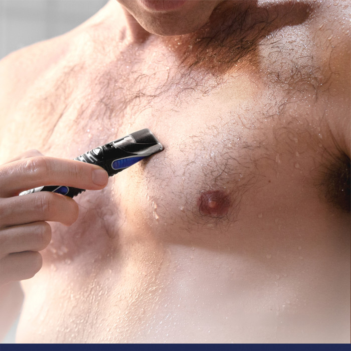 Gillette All In One product in gebruik