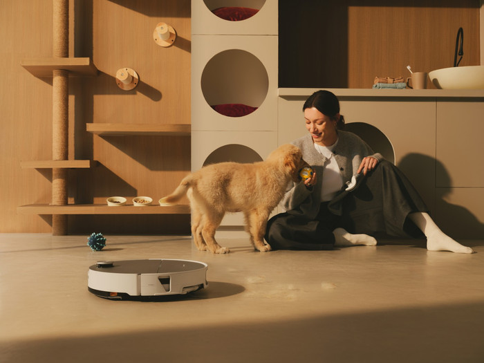 Roborock Saros 20 Sonic Complete White product in gebruik