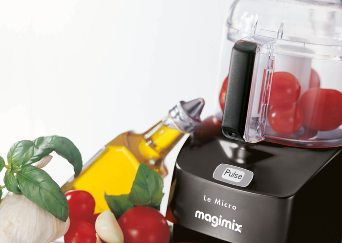 Magimix Le Micro Black product in use